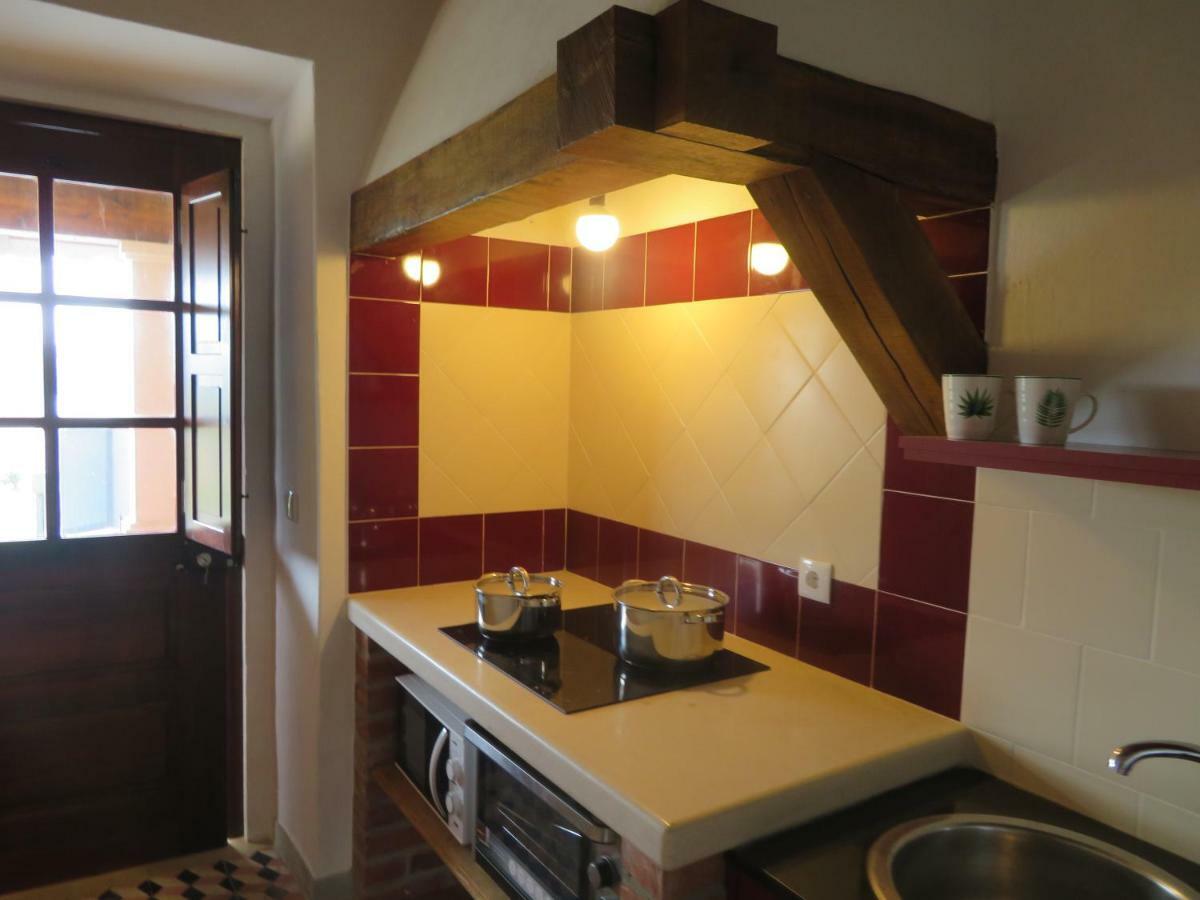 Quinta Dos Capuchos Casa Da Adega Villa อัลโกบาซา ภายนอก รูปภาพ